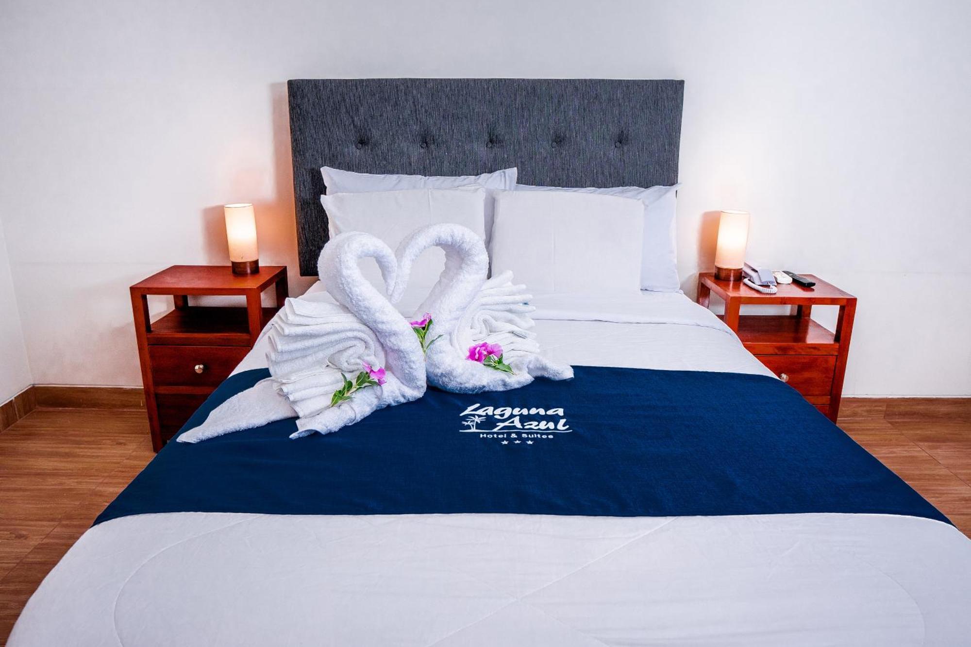 Sauce Laguna Azul Hotel & Suites מראה חיצוני תמונה