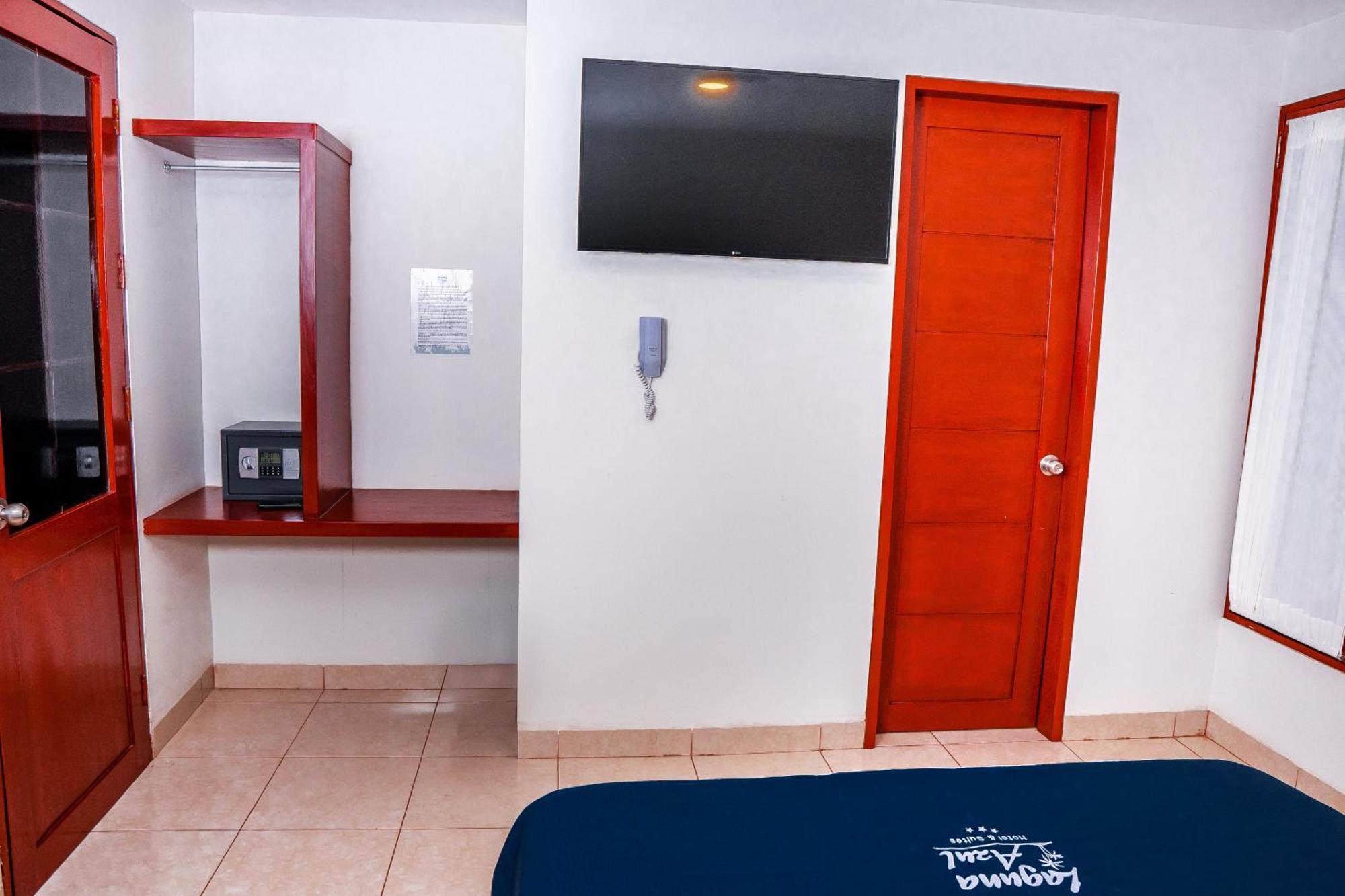 Sauce Laguna Azul Hotel & Suites מראה חיצוני תמונה