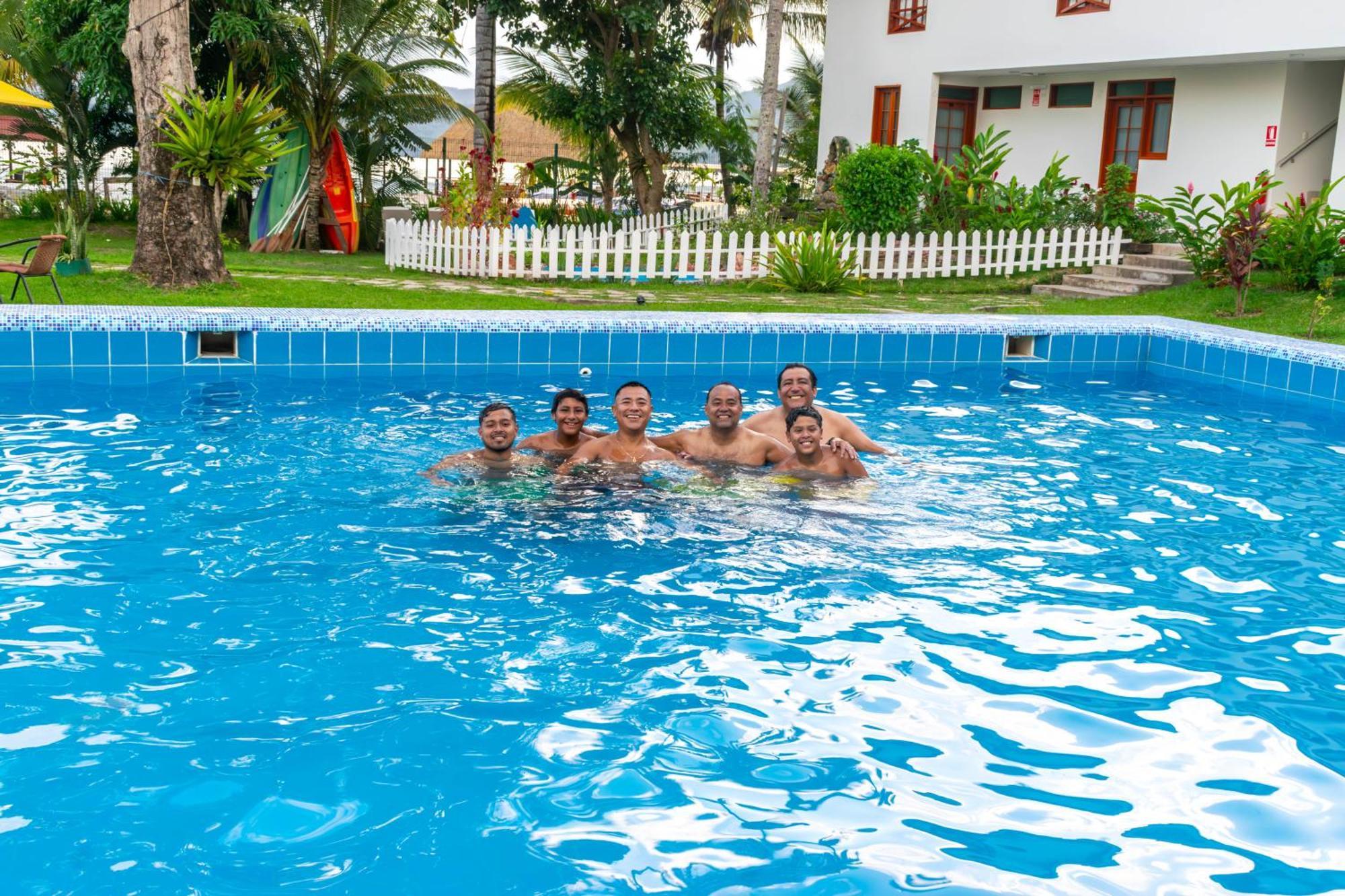 Sauce Laguna Azul Hotel & Suites מראה חיצוני תמונה